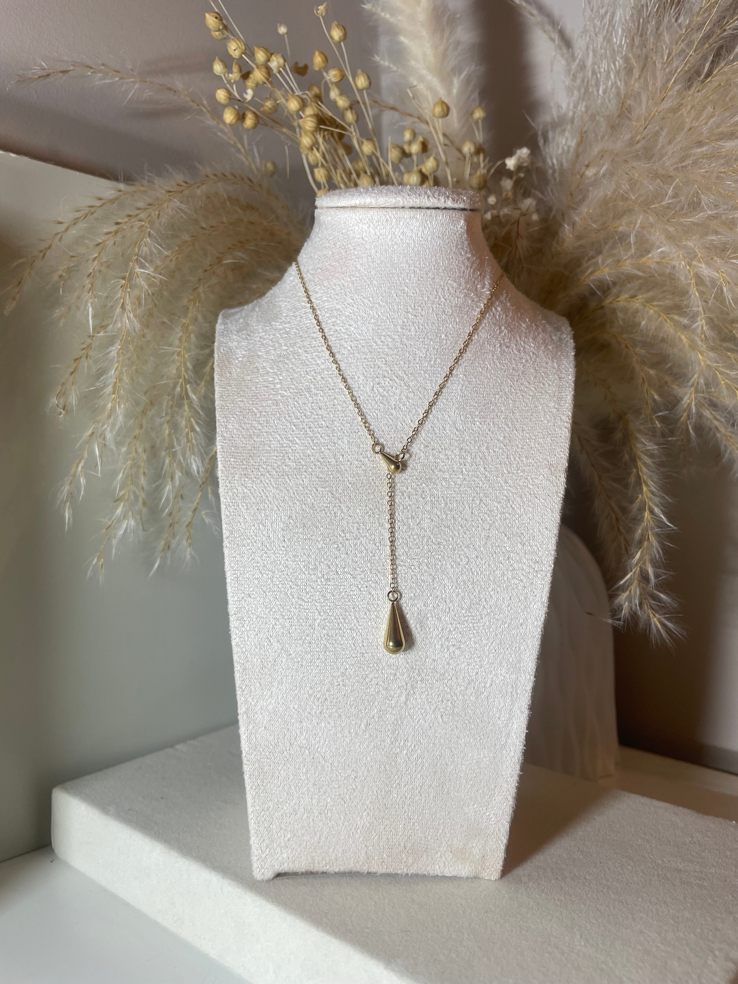 Collier goutte d'eau