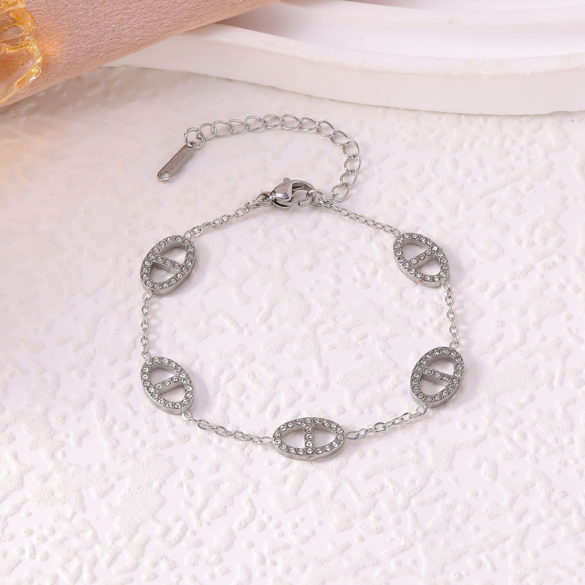 Bracelets Lilya